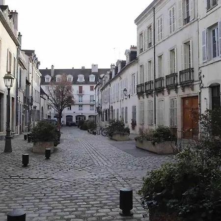 L' Alcove- Confort Charme Downtown Dijon Buitenkant foto